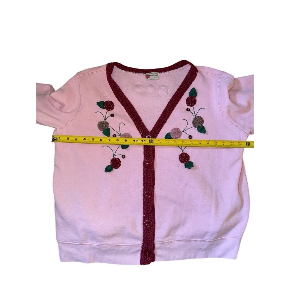 Handmade Grandmacore Cardigan Sweater crochet M Pink Floral Button comfycore - Picture 5 of 8